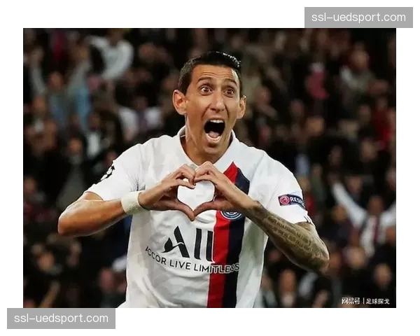 法兰克福体育总监：我们引援的标准之一就是看球员的瞬间决策速度